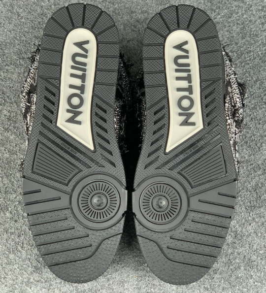 Louis Vuitton LV Skate Sneaker 'Black Swarovski Monogram'