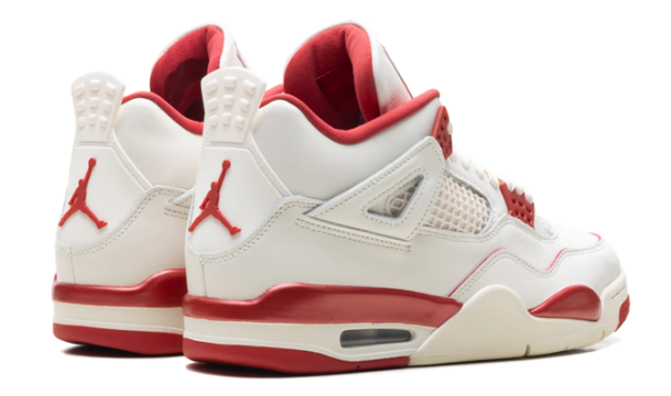 Air Jordan 4 'Valentine's Day' 2026 (Women's) – HV0823-108