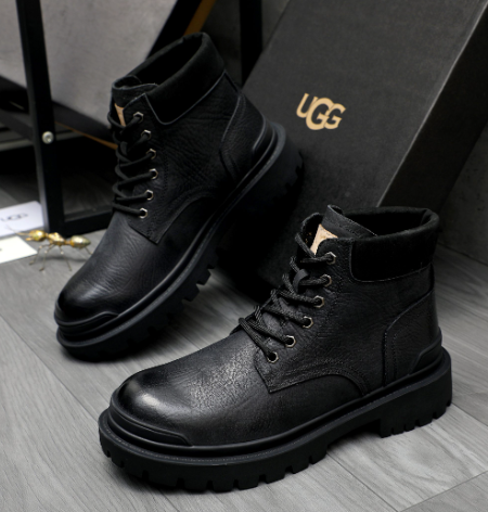 UGG Men's Leather Lace-Up Boot — Black