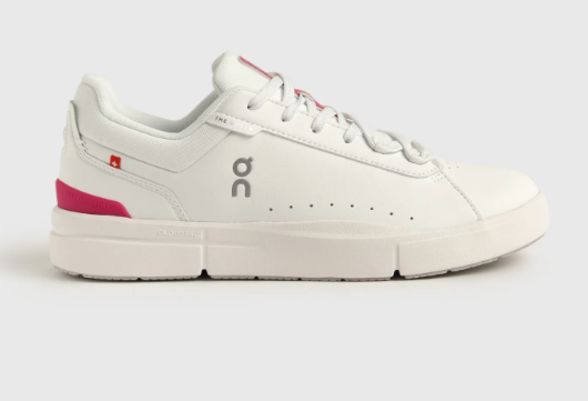 On THE ROGER Advantage Women's Sneaker